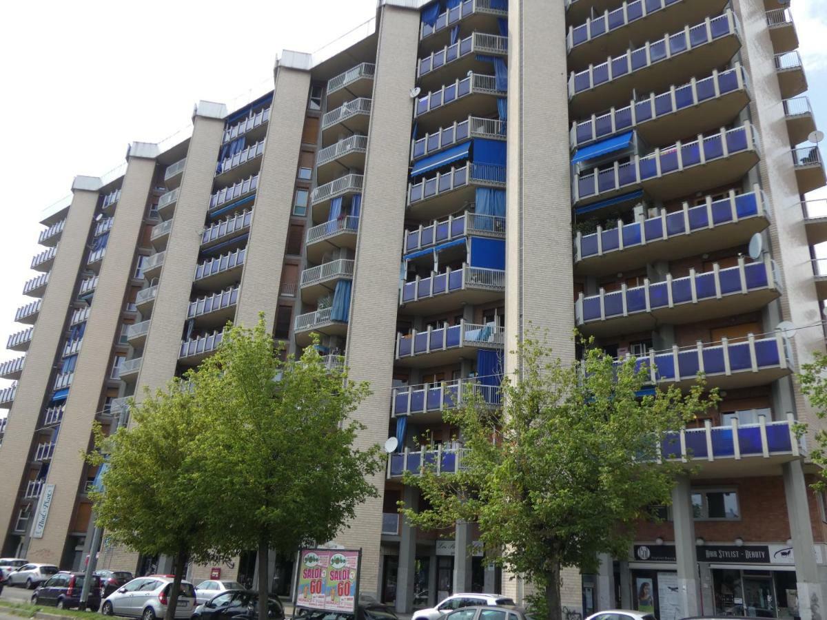 Metro Apartment Collegno Eksteriør billede